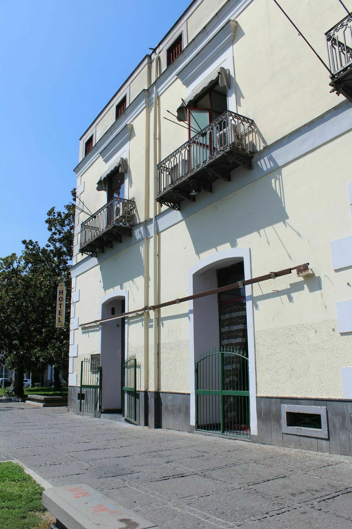 Hotel Il Santuario - Pompei Exterior foto